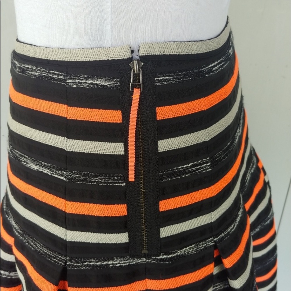 Anthropologie HD in Paris Pleated Striped Orange Black Silver Skirt size 6 - Picture 5 of 11